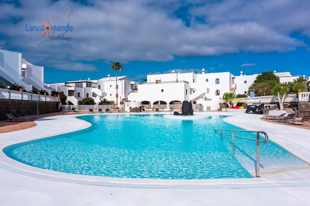 Vivienda Vacacional El Descanso Costa Teguise Eksteriør billede